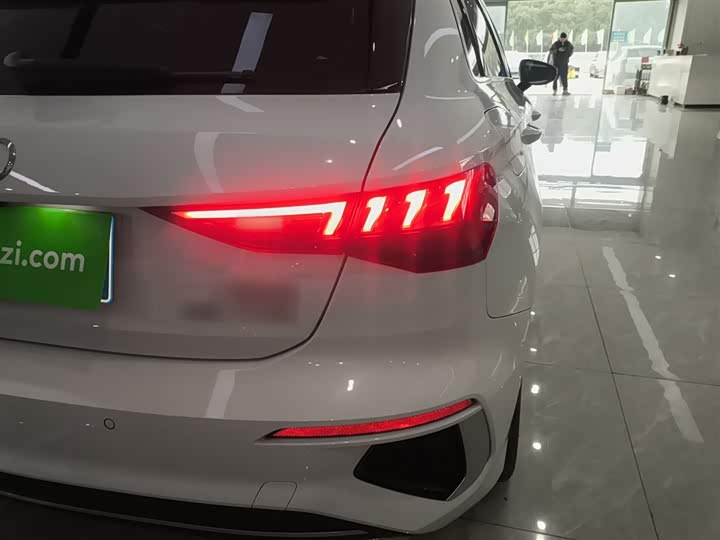 Фото 8 - Audi A3