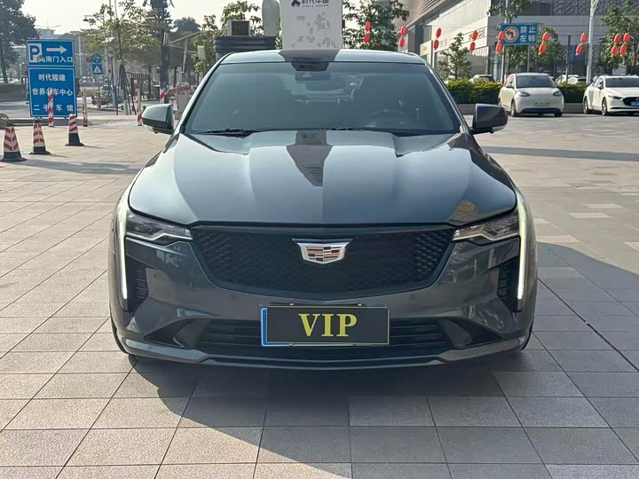 Фото 3 - Cadillac CT4