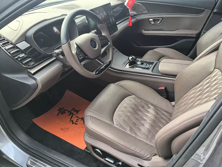 Фото 4 - BYD Han