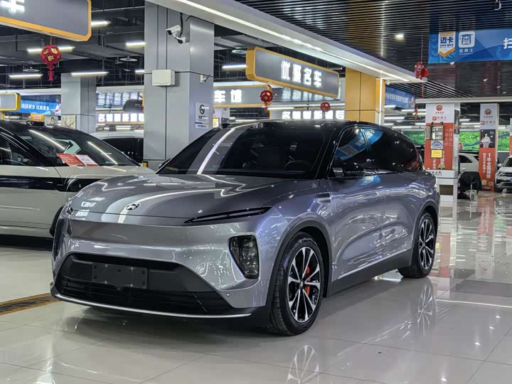 Фото 1 - Nio ES8