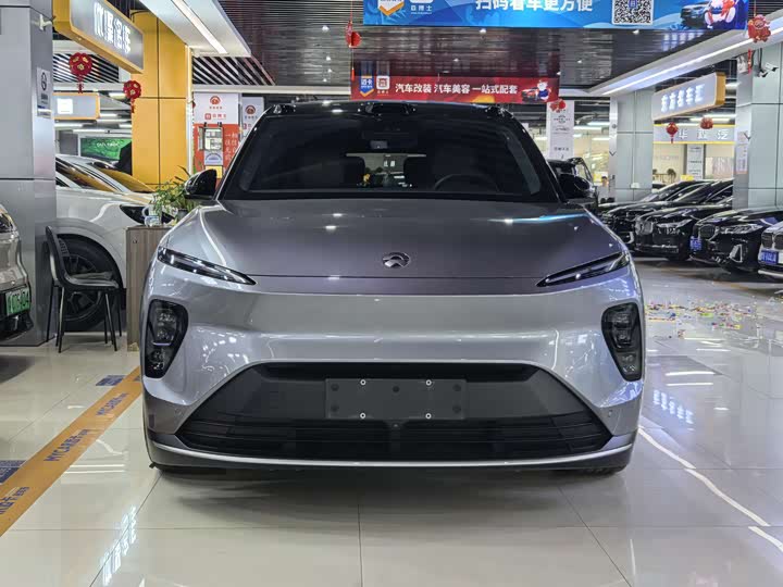 Фото 2 - Nio ES8