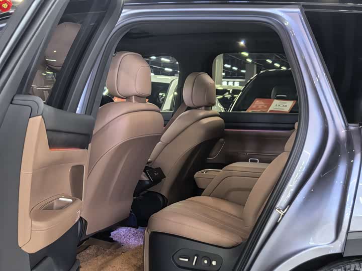 Фото 5 - Nio ES8