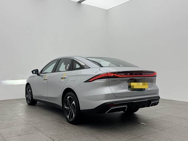 Фото 4 - Geely Galaxy L6