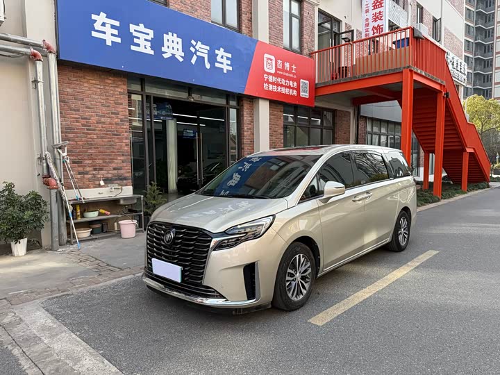 Фото 1 - Buick GL8 ES