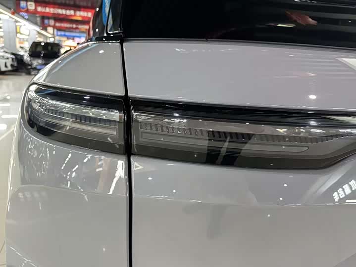 Фото 9 - Nio ES6