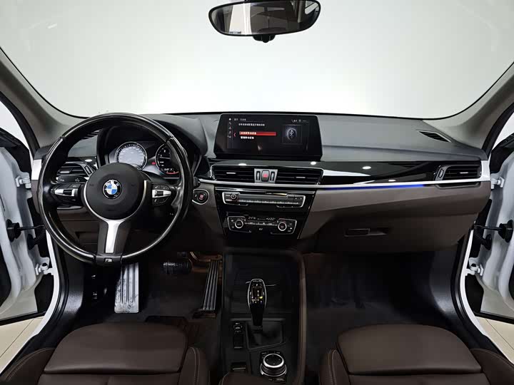 Фото 7 - BMW X1