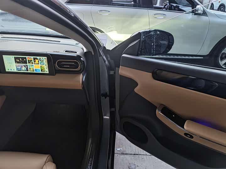 Фото 9 - Leapmotor C01