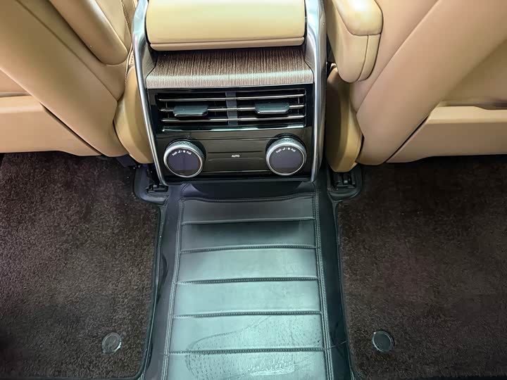 Фото 9 - Land Rover Range Rover