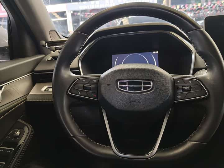 Фото 8 - Geely Preface