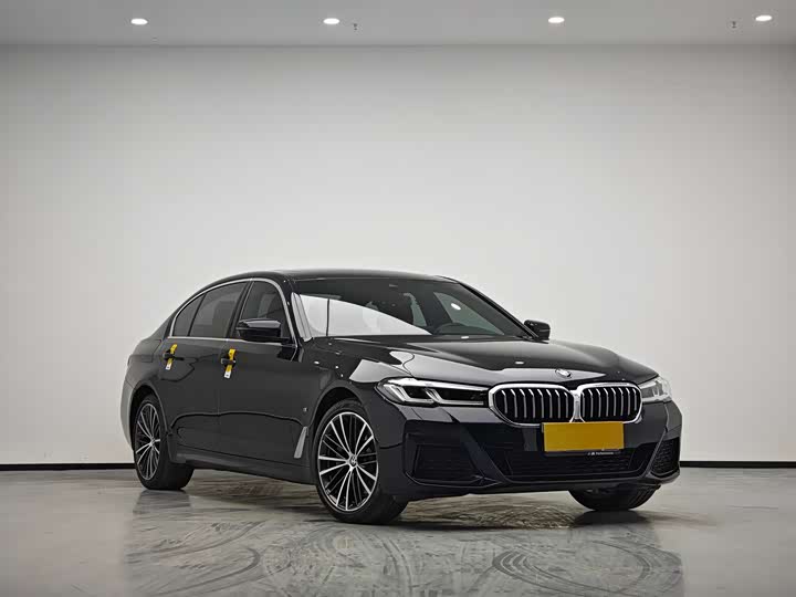 Фото 4 - BMW 5 Series