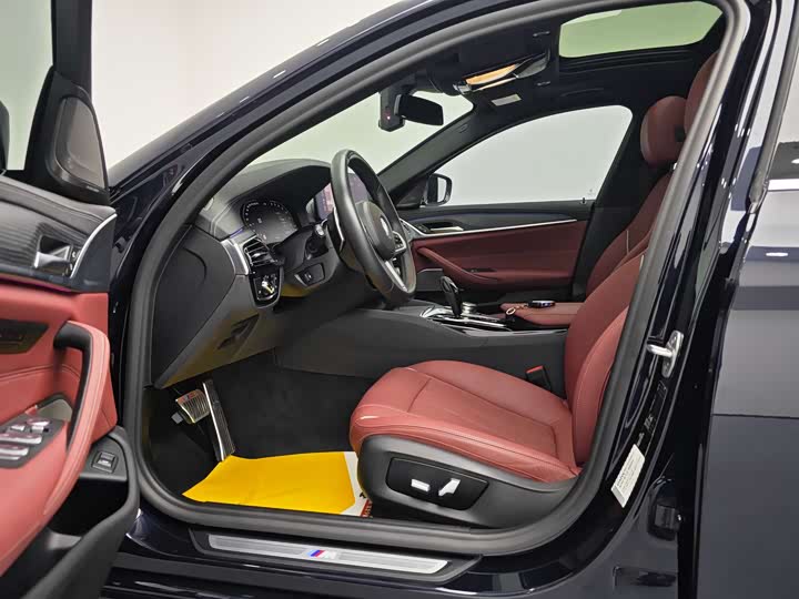 Фото 7 - BMW 5 Series