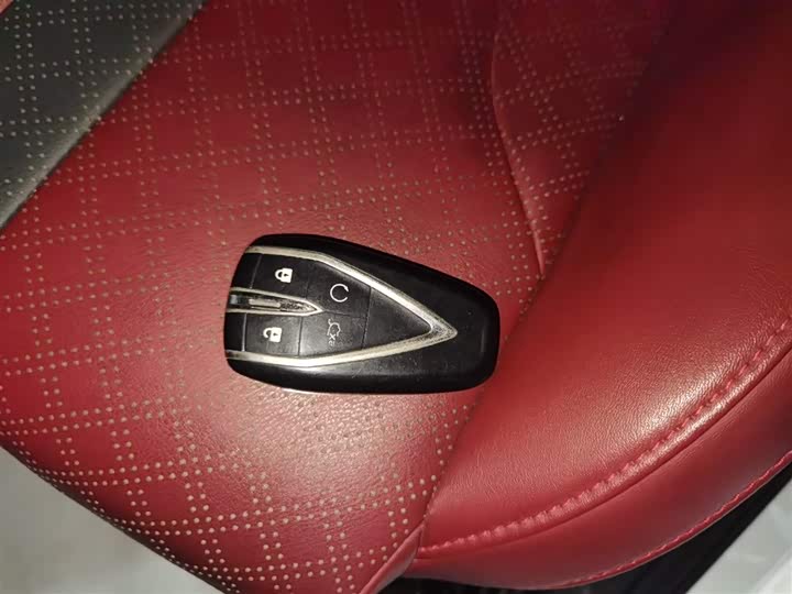 Фото 9 - Changan Eado Plus