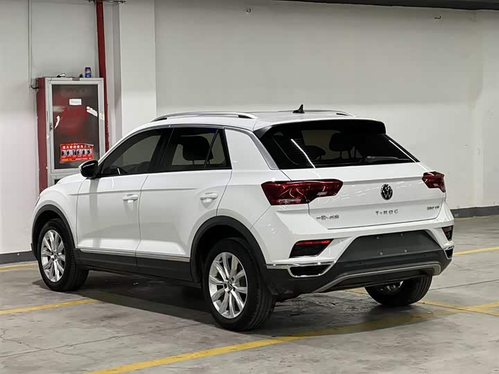 Фото 4 - Volkswagen T-Roc