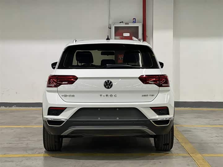 Фото 6 - Volkswagen T-Roc