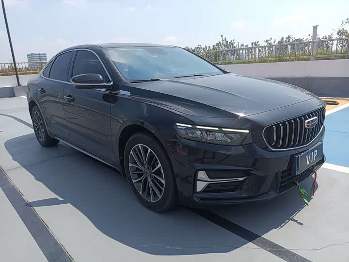 Фото 3 - Geely Preface