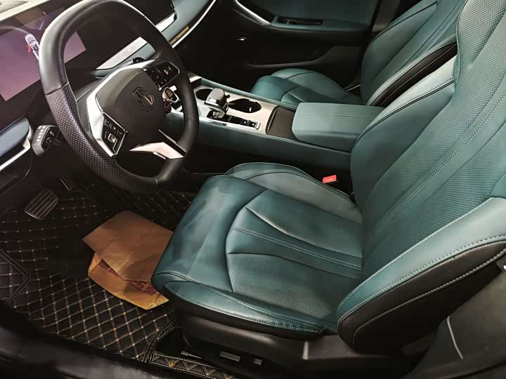 Фото 3 - MG Motor 7