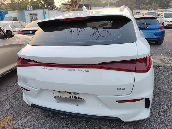 Фото 6 - BYD E2