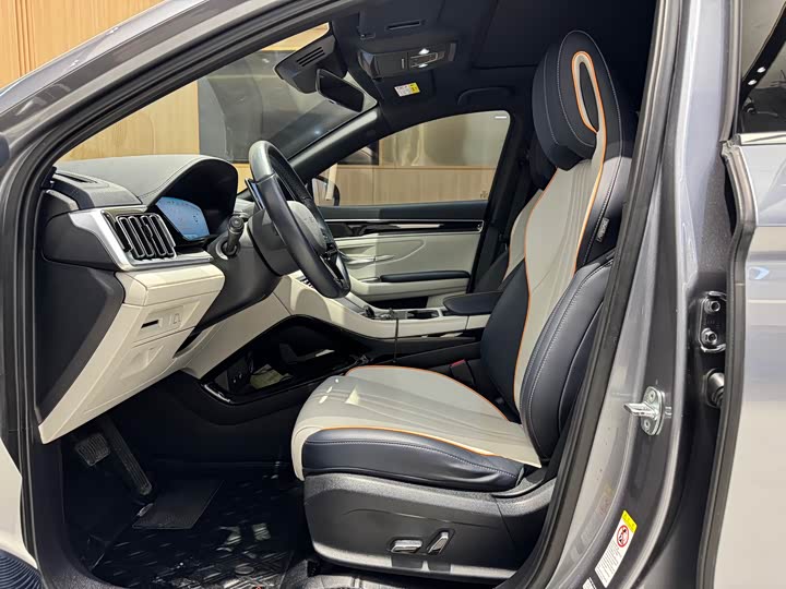 Фото 9 - BYD Song Plus Hybrid/EV