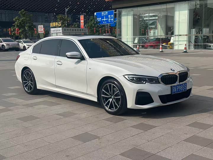 Фото 3 - BMW 3 Series