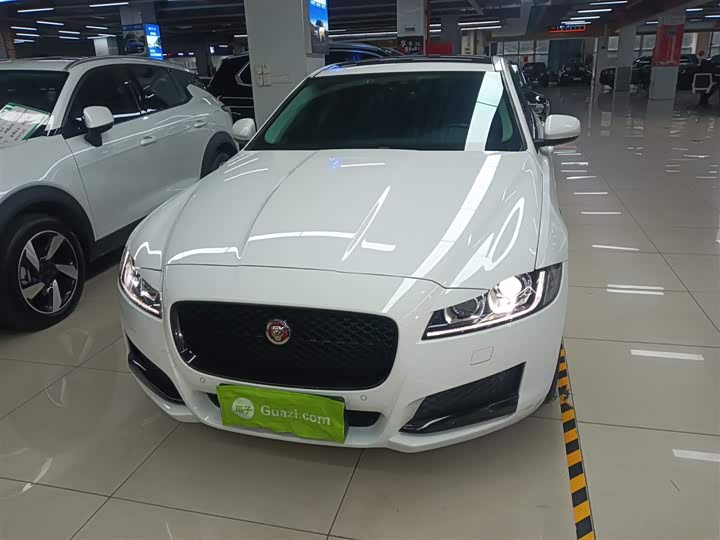 Фото 3 - Jaguar XF L