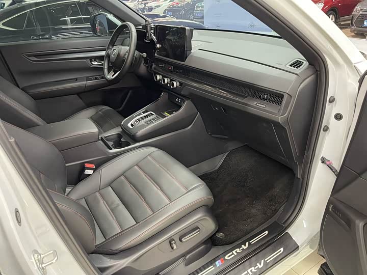 Фото 4 - Honda CR-V