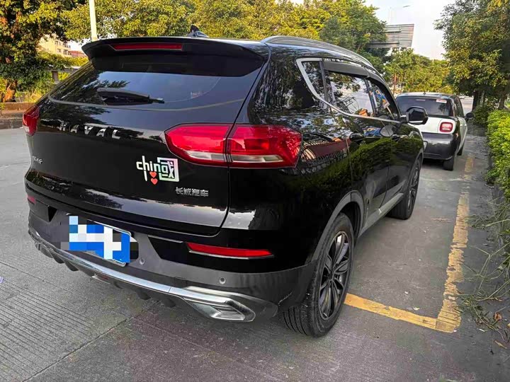 Фото 2 - Haval H6