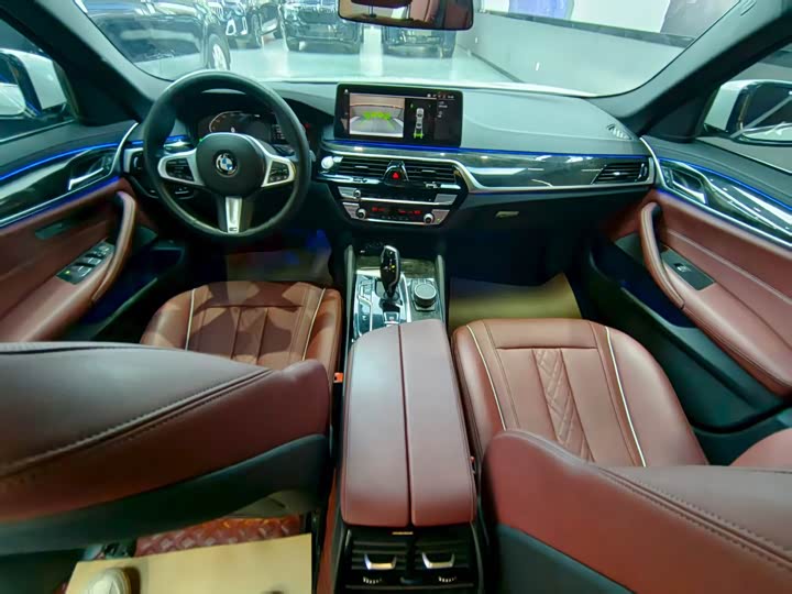 Фото 5 - BMW 5 Series