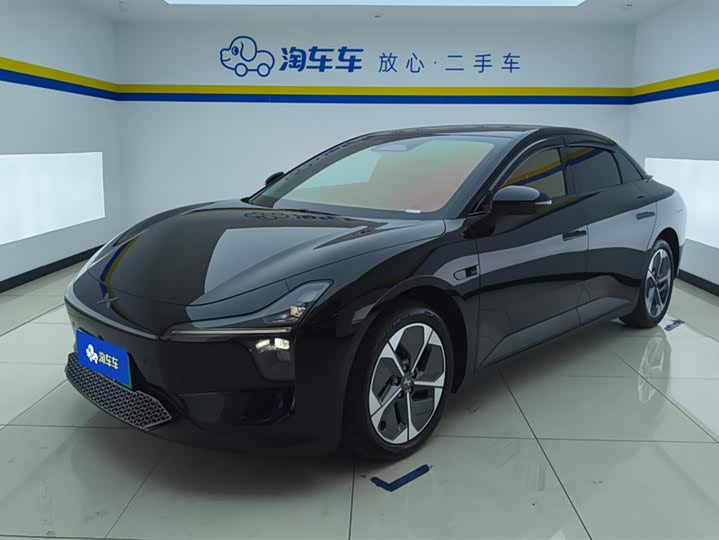 Фото 1 - XPeng Mona M03