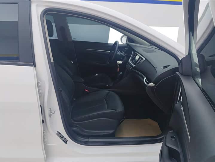 Фото 8 - Buick Excelle GT