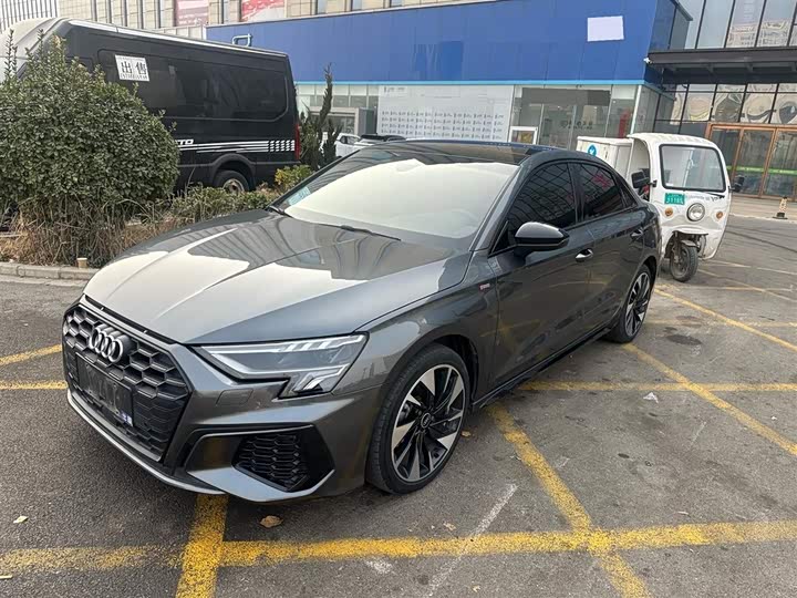 Фото 1 - Audi A3