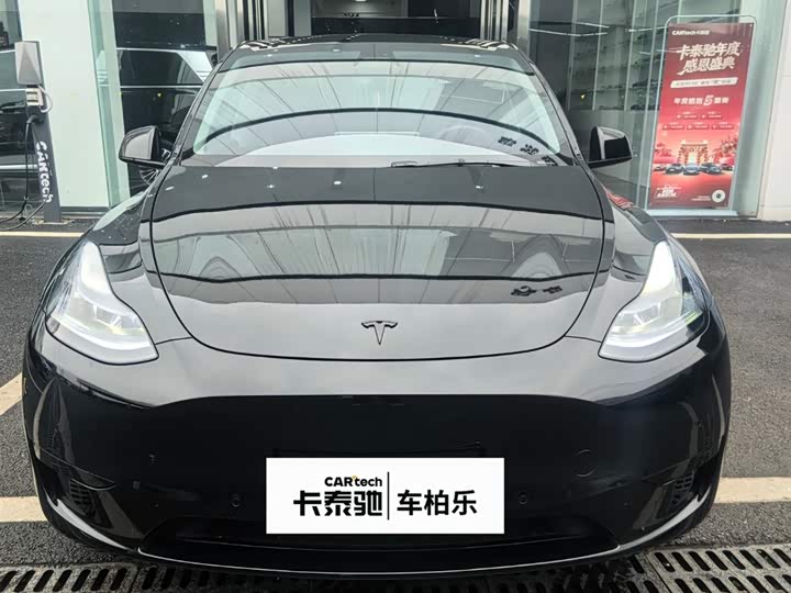 Фото 2 - Tesla Model Y