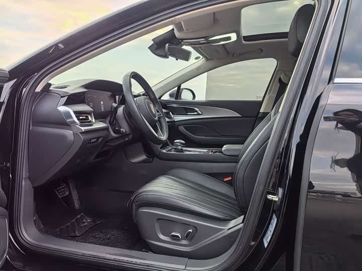 Фото 4 - Hongqi H5