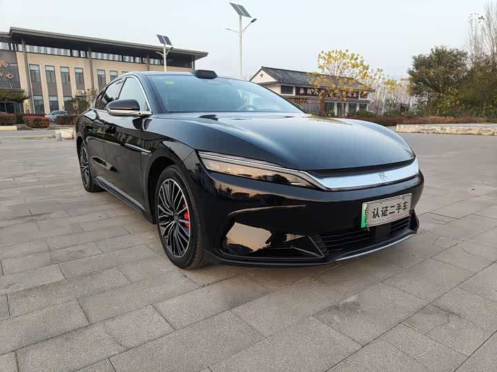 Фото 3 - BYD Han