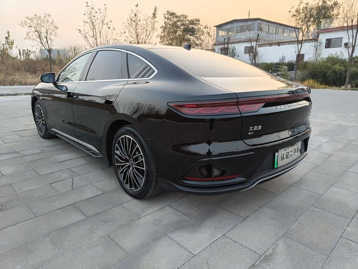 Фото 7 - BYD Han