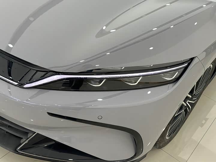 Фото 3 - BYD Han