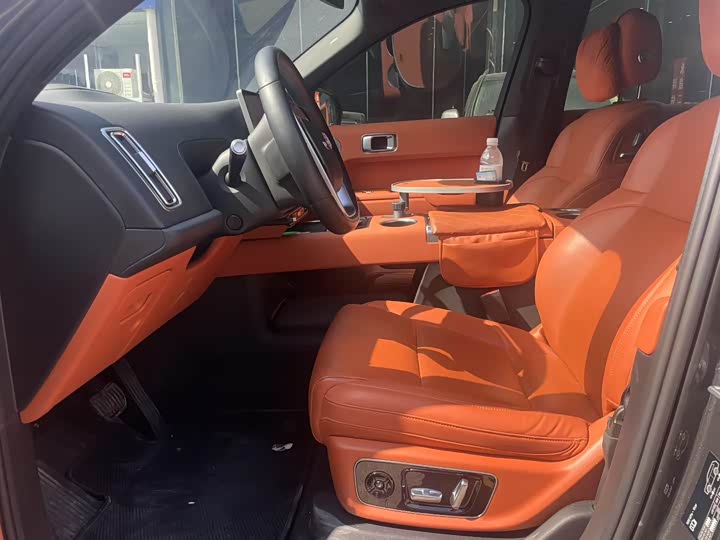 Фото 3 - LiXiang L8