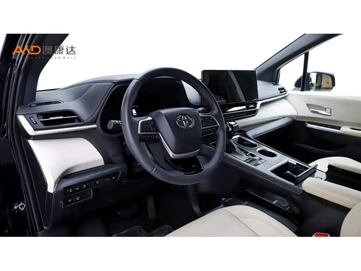 Фото 6 - Toyota Sienna