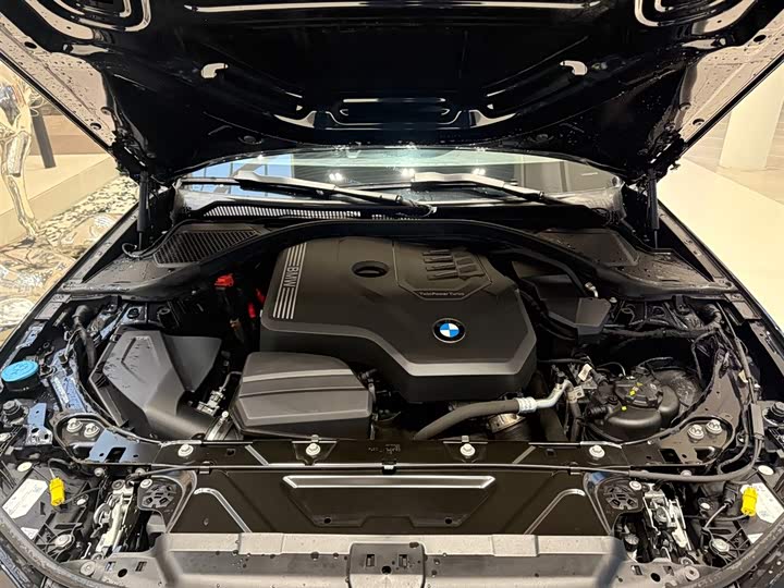 Фото 6 - BMW 3 Series