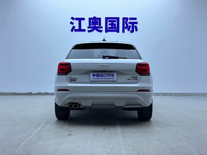 Фото 5 - Audi Q2L