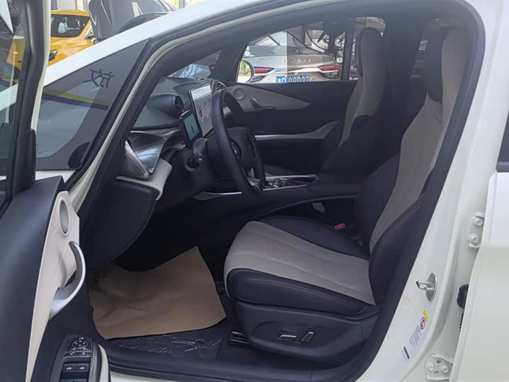 Фото 9 - BYD Dolphin