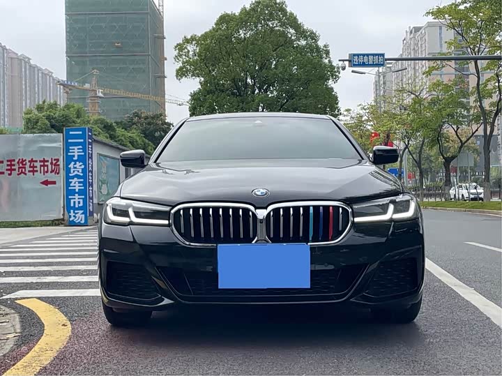 Фото 2 - BMW 5 Series