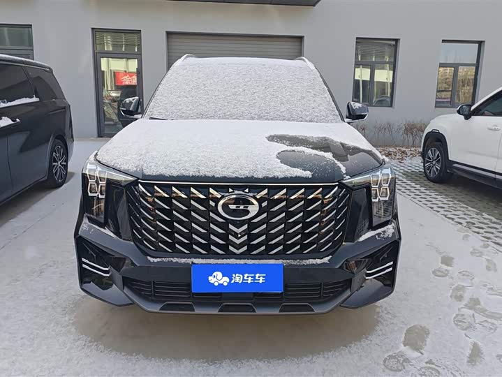Фото 2 - GAC Trumpchi GS8