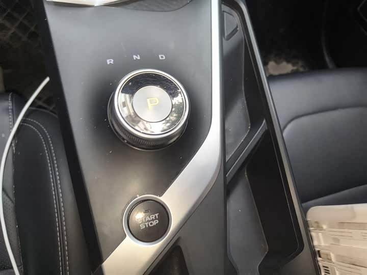 Фото 7 - Geely Geometry A