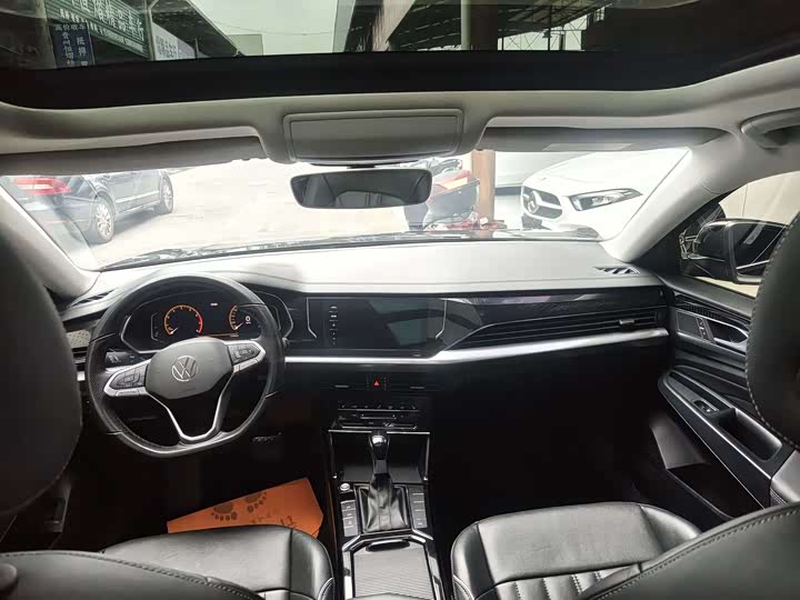 Фото 6 - Volkswagen Passat