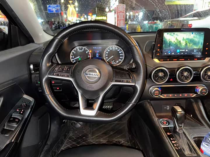 Фото 3 - Nissan Sylphy