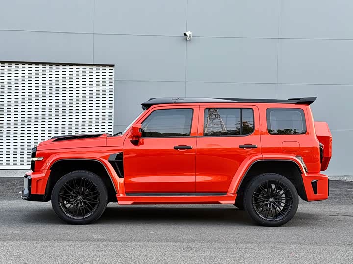 Фото 4 - Tank 300