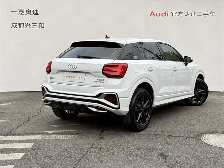 Фото 4 - Audi Q2L