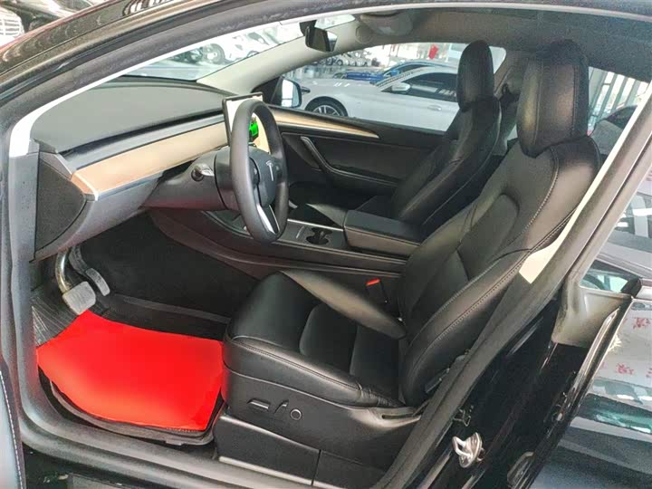 Фото 7 - Tesla Model Y