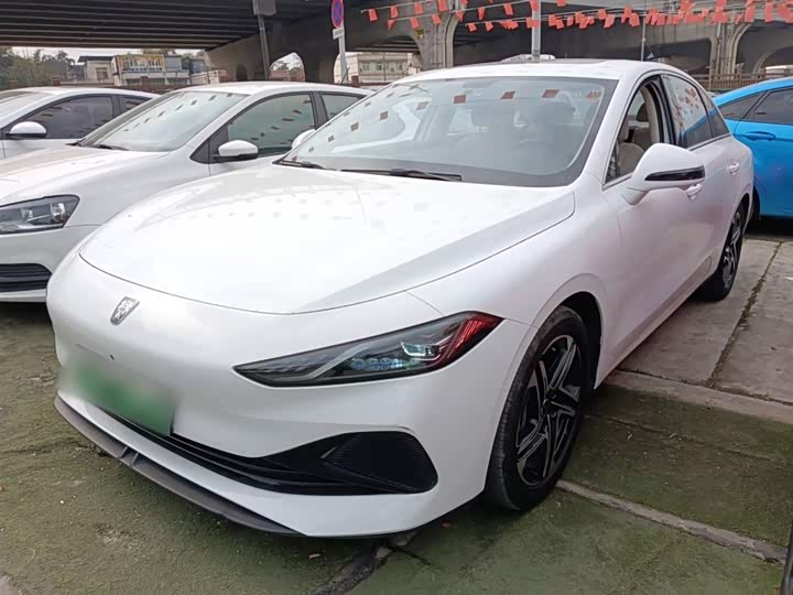 Фото 1 - Roewe D7