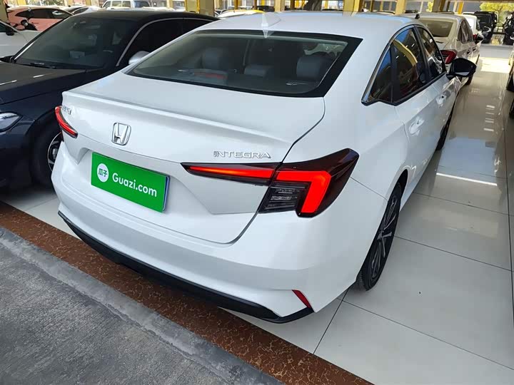 Фото 7 - Honda Integra